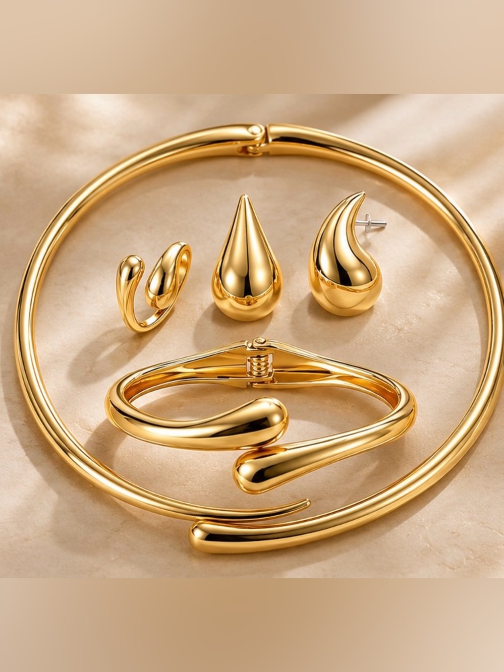 Gold Tone Teardrop Jewelry Set Necklace Bracelet Ring Earrings Statement Set